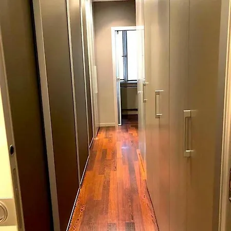 - Saint Honore / Louvre Appartement Parijs